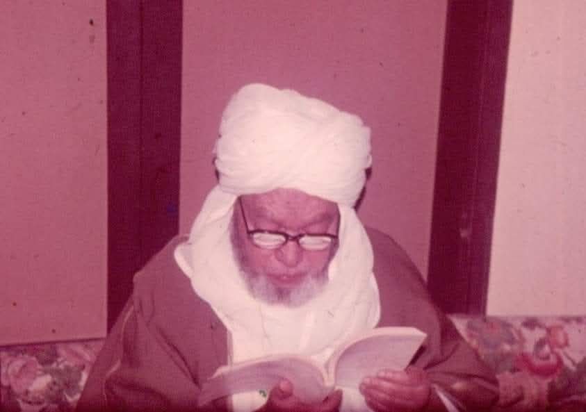 Foundations for Not Visiting the Living or Deceased Shaykhs of Other Paths